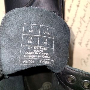Women's 8 hole Doc Martens